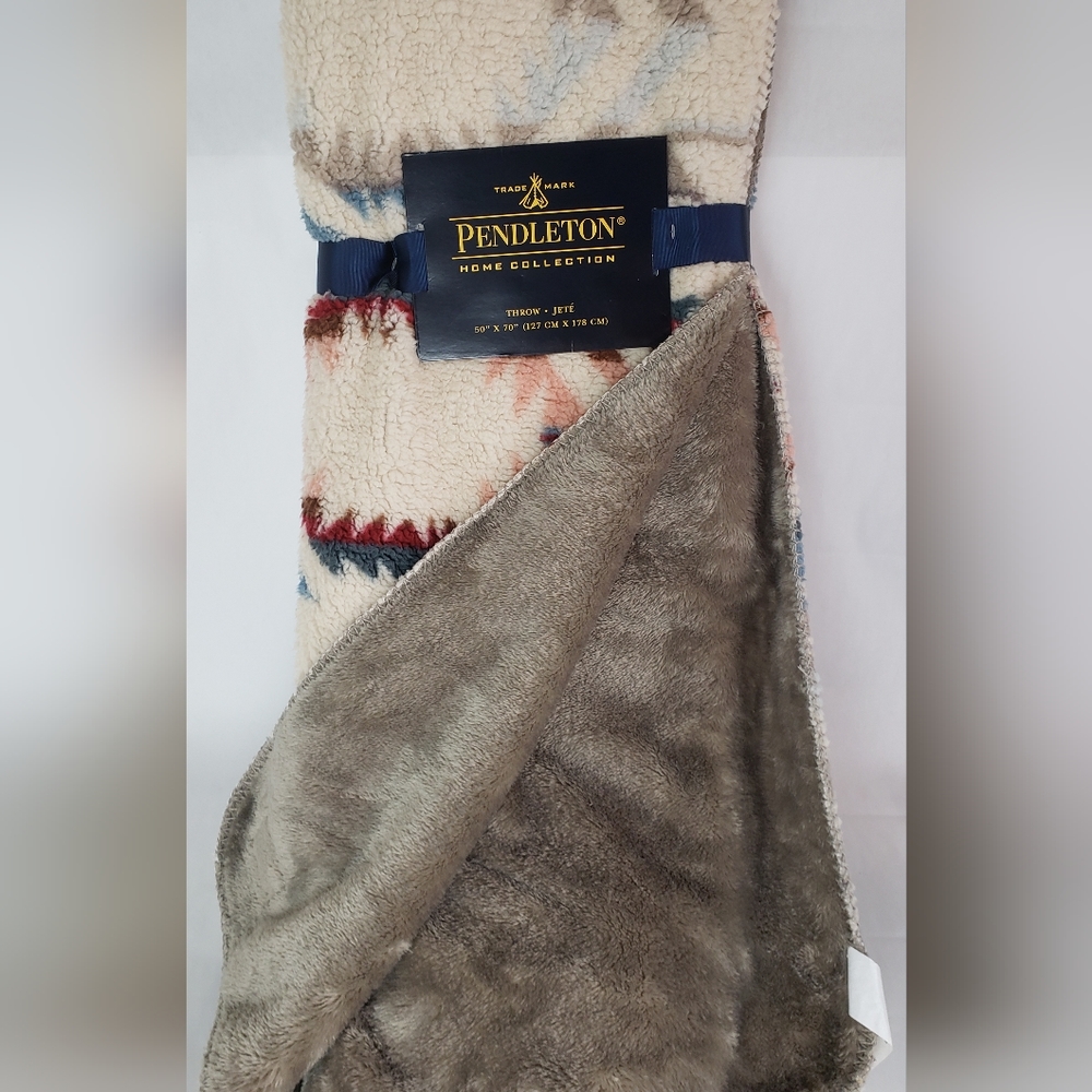 Pendleton Aztec Throw
